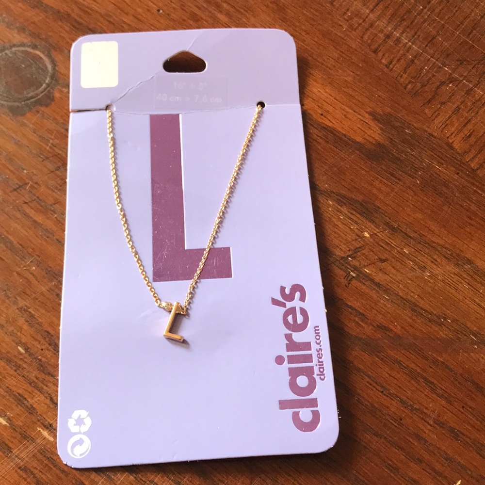 New necklace gold tone 16 inches initial L